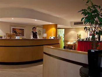 Otel Road Lodge N1 City Cape Town Güney Afrika