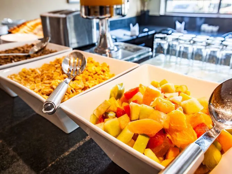 Otel Road Lodge N1 City Cape Town Güney Afrika